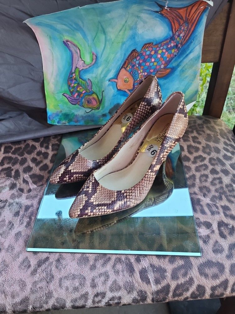 Michael Kors Ladies Pumps 9.5