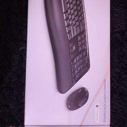 Microsoft Wireless Comfort 5050 Desktop 
