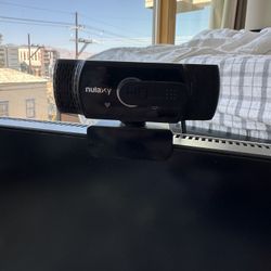 Nulaxy 1080p HD Webcam with Privacy Cover