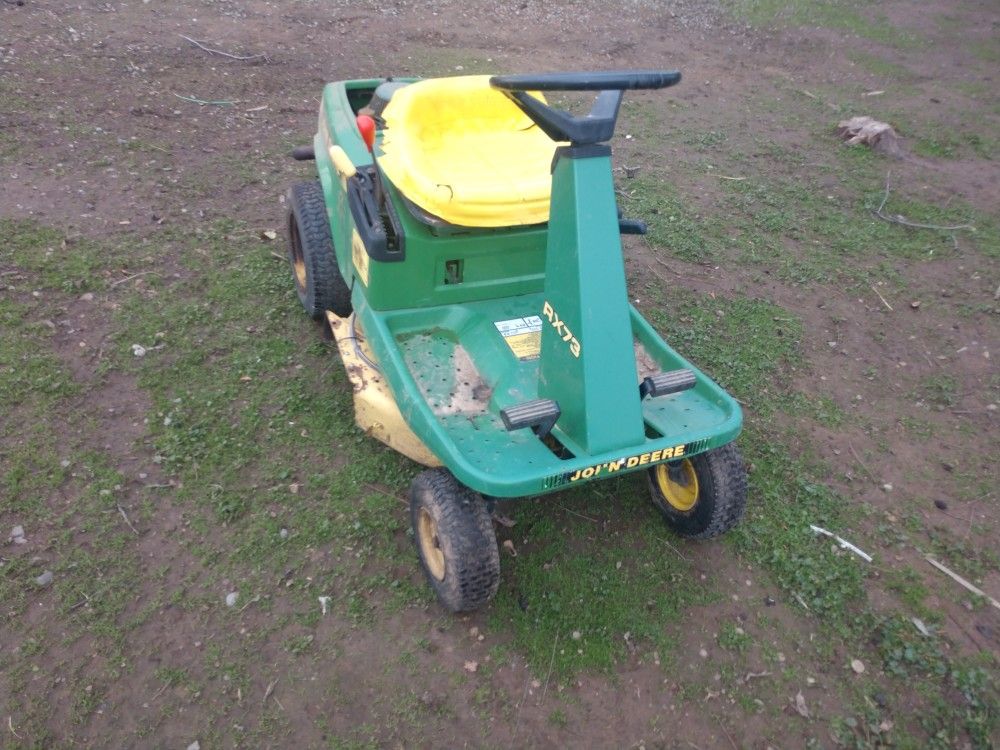 small-riding-lawn-mower-for-sale-in-marysville-ca-offerup