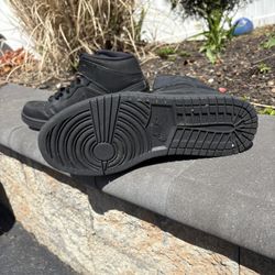 Black Air Jordan 1 Men’s 9