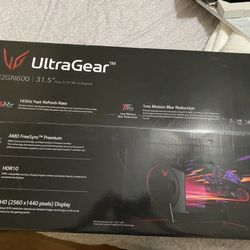 Ultra gear Gaming Monitor 31.5 “