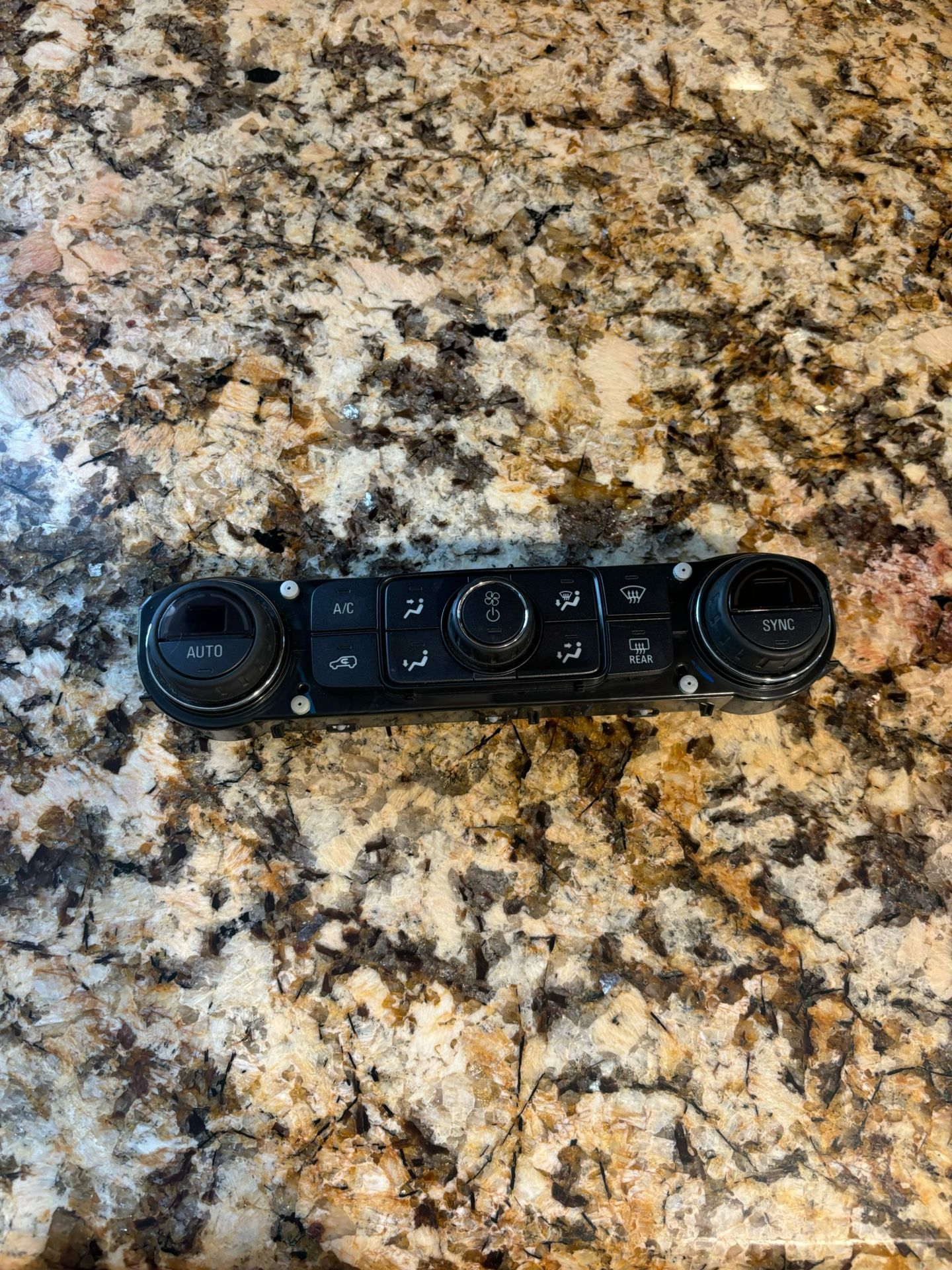 14-18 Sierra/Silverado Digital AC Controls