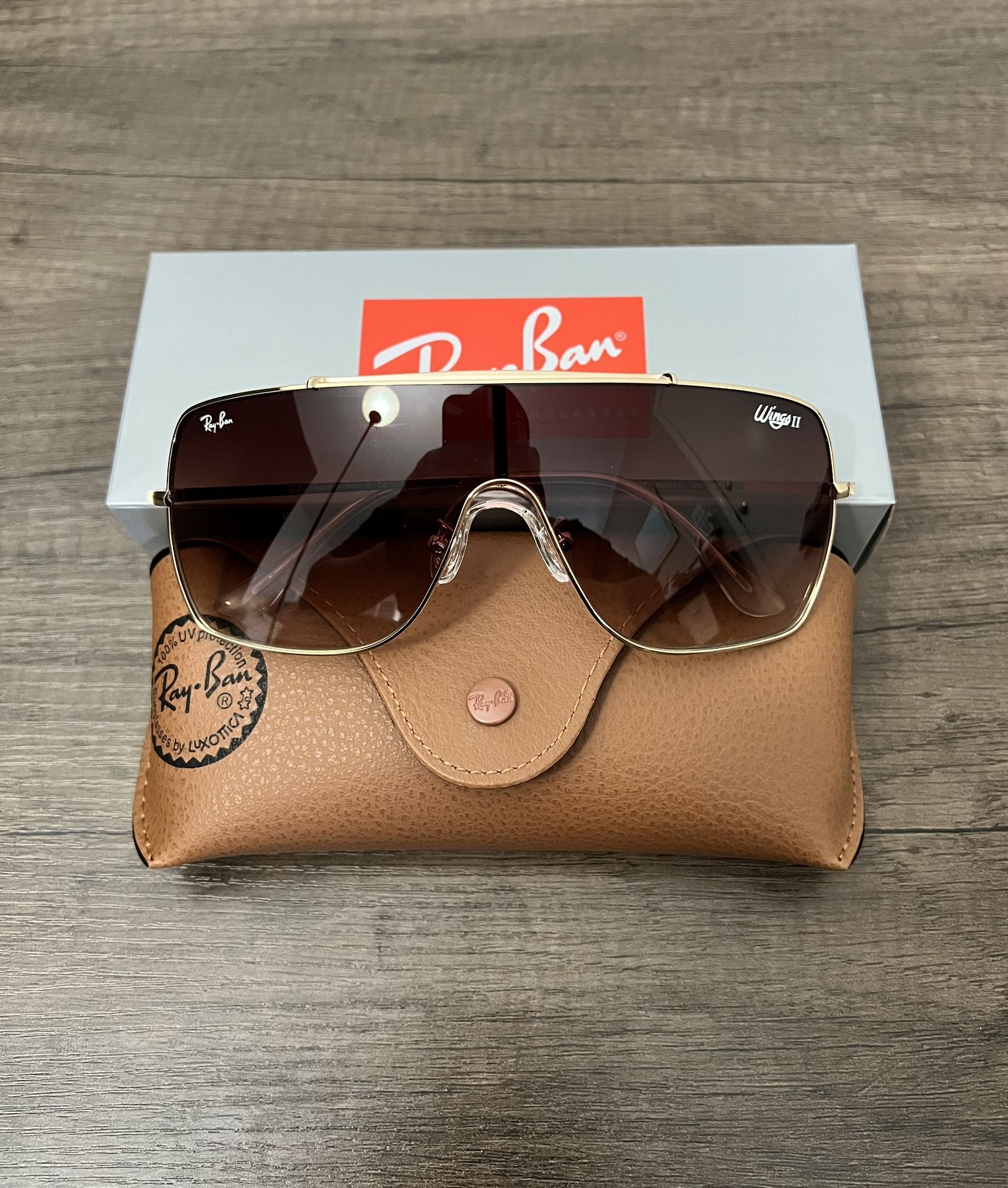 NEW Wings II RayBan Sunglasses with original Ray Ban Packaging 