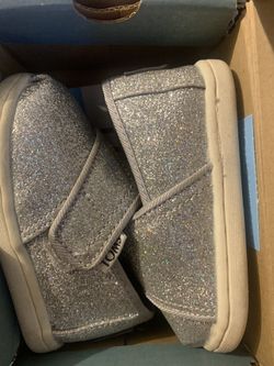 Toddler Toms 