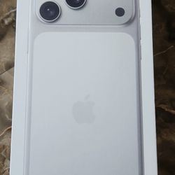 iPhone 17 Pro Max 1TB