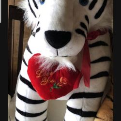 LARGE STUFFED TIGER 🐅