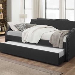 Day Bed With Trundle And Both Mattresses 