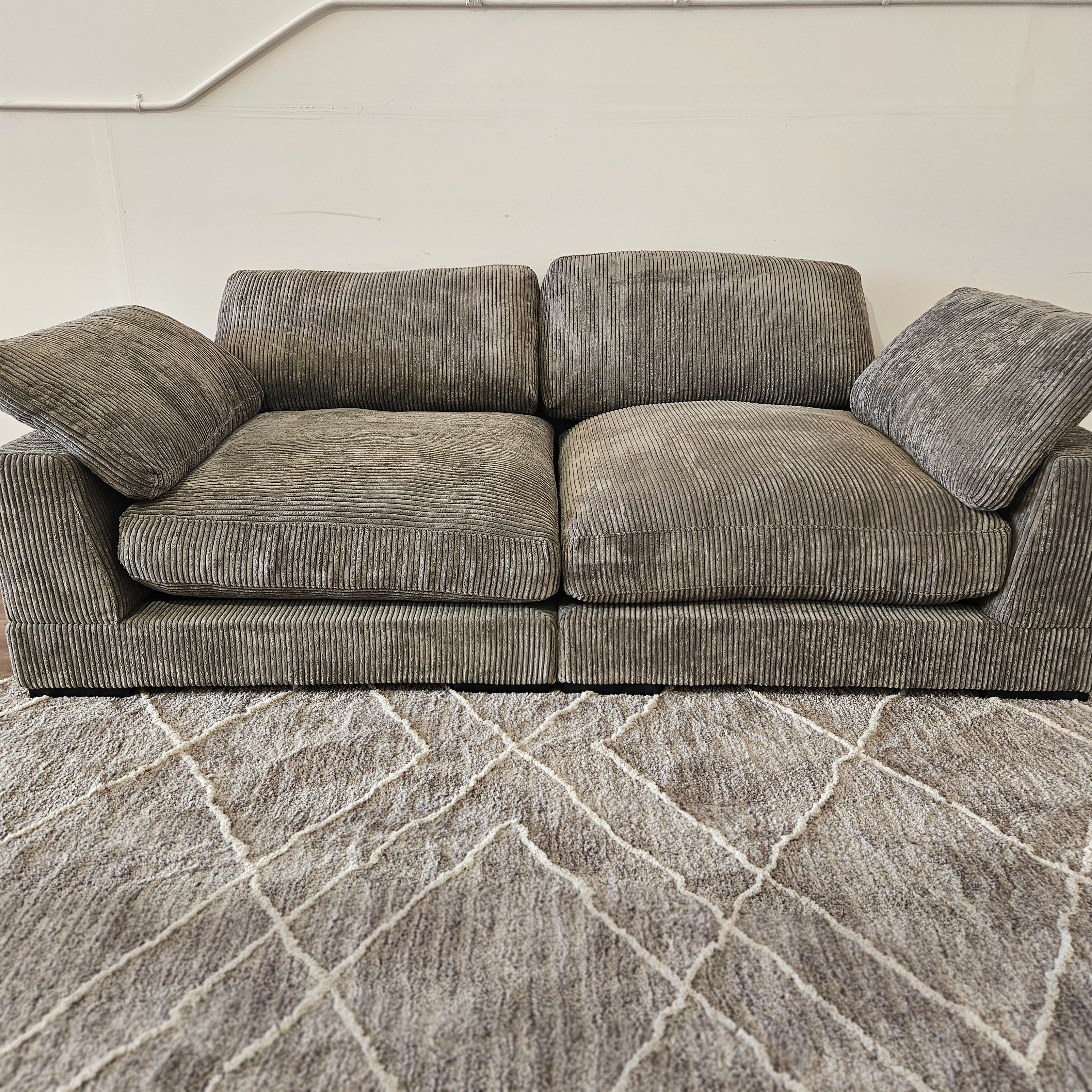 Super Cozy Cloud - Loveseat