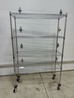 Baker’s Rack with Wheels