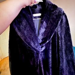 Plush Faux Fur Coat – Black – Soft & Cozy