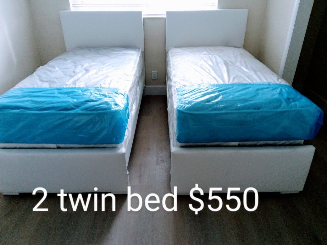 ♥️♥️$550 For 2 Twin Beds Frame With 2 Mattress And 2 Boxsprings Brand New Free Delivery