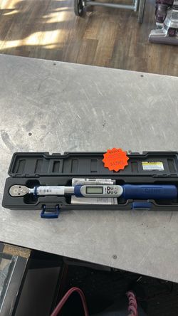 1003 Quinn AA Battery Powered 3/8” Digital Torque Wrench In Case 572799