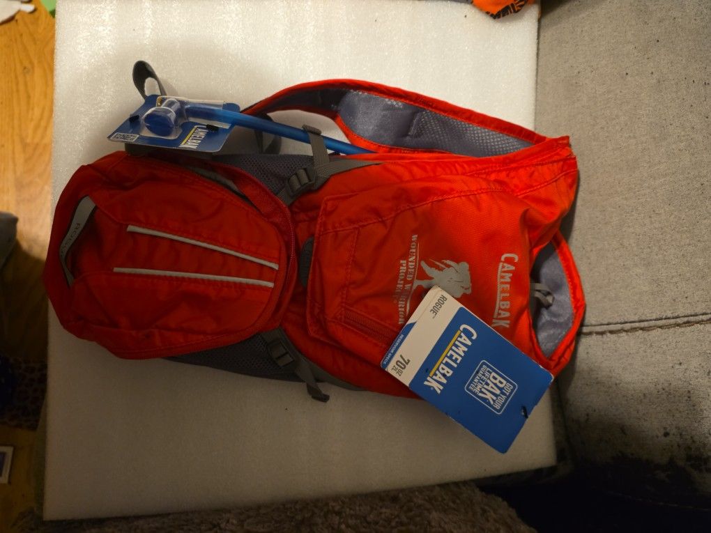 Camelbak Rogue 70 OZ