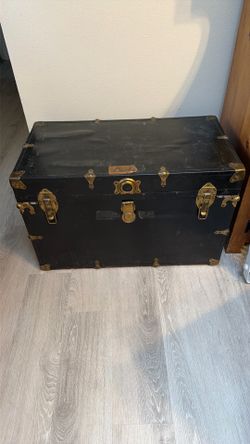 Antique Steamer Trunk