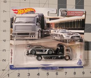 Hot Wheels Team Transport '16 Merceds-AMG GT3 × Fleet Street