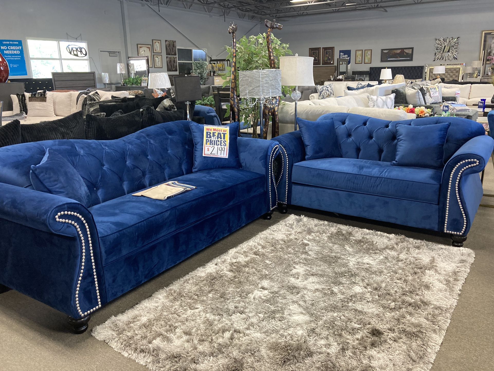 Blue Sofa Loveseat 💙👑 $2,099