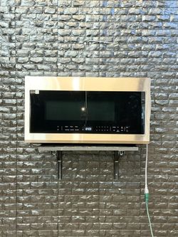 SAMSUNG OVER THE RANGE MICROWAVE w/WARRANTY! R3597A