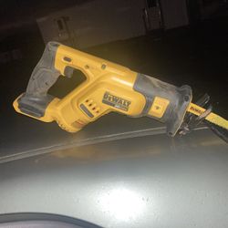 20 V Dewalt saws all