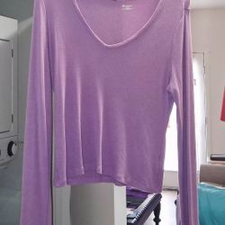 NEW women's Long Sleeve Top