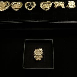 Gold Hello Kitty Ring