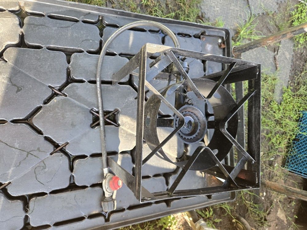 Outdoor/cooker