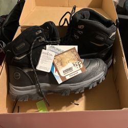 Khombu Water/Snow Proof Boots Sz 10
