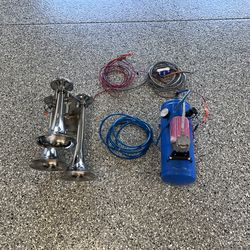 3 Trumpet - Train Horn