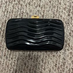 Vintage Wavy Black Clutch 