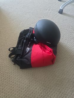 Kids Smith/ Northface helmet with bag