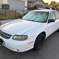 05 White Chevy Classic