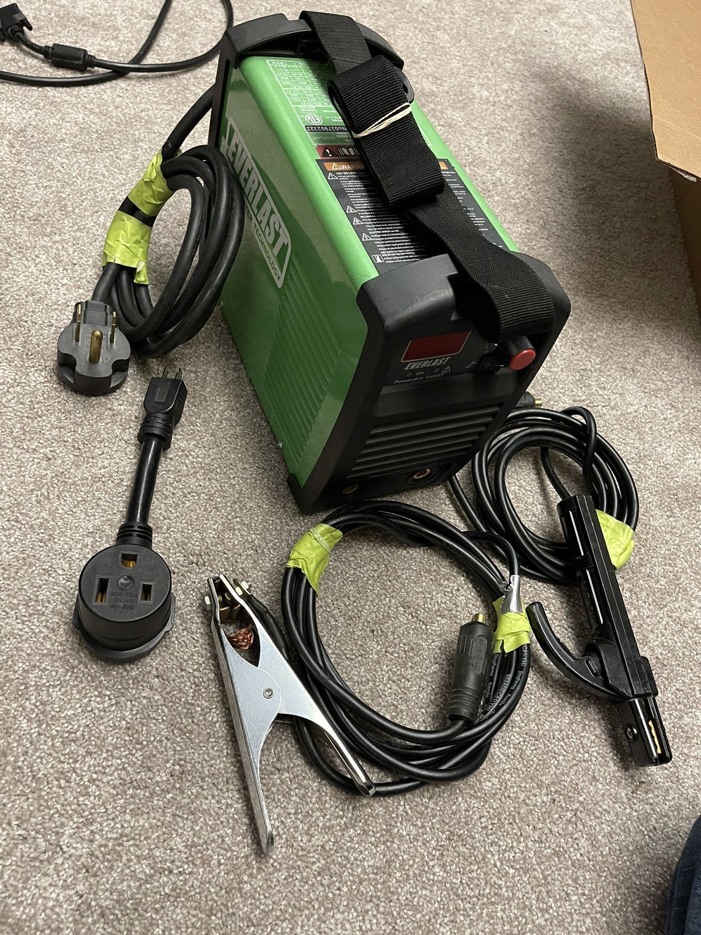 Everlast Power arc 140st Welder Like New! for Sale in Maple Valley, WA