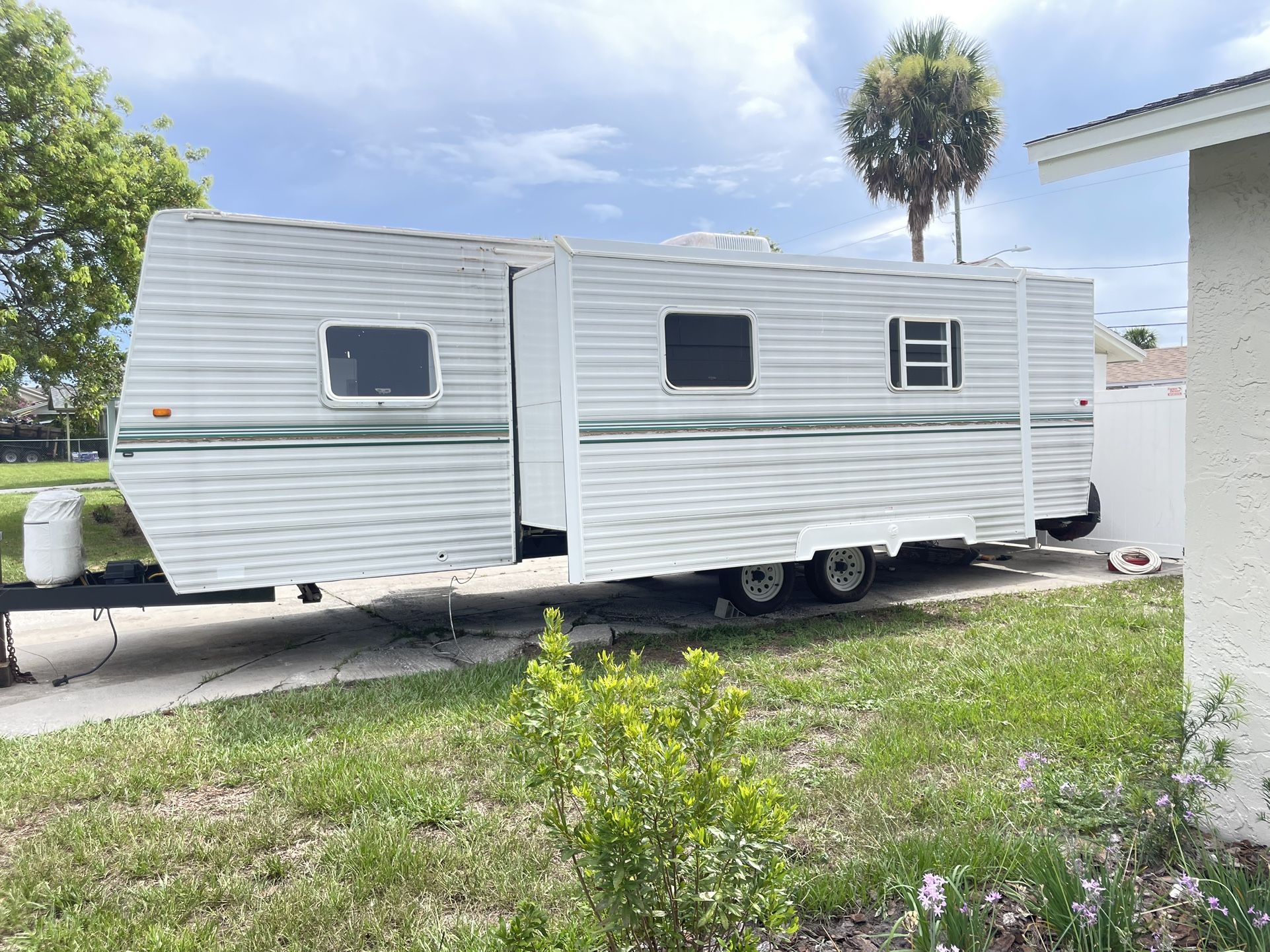 2004 Cavalier Gulf Stream