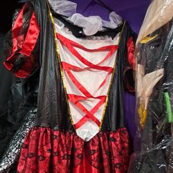 Costume For Women 
