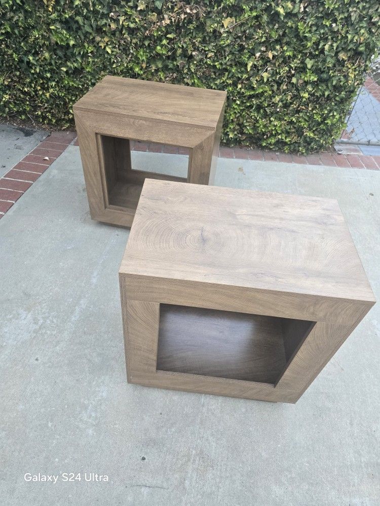 2 Nightstand Or 2 Side End Tables