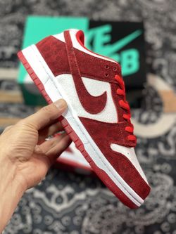 Dunk Low Premium SB 'Valentine's Day