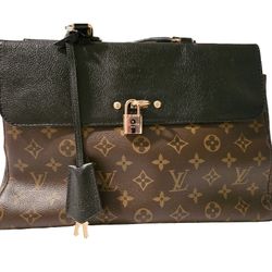 Louis Vuitton Venus Noir