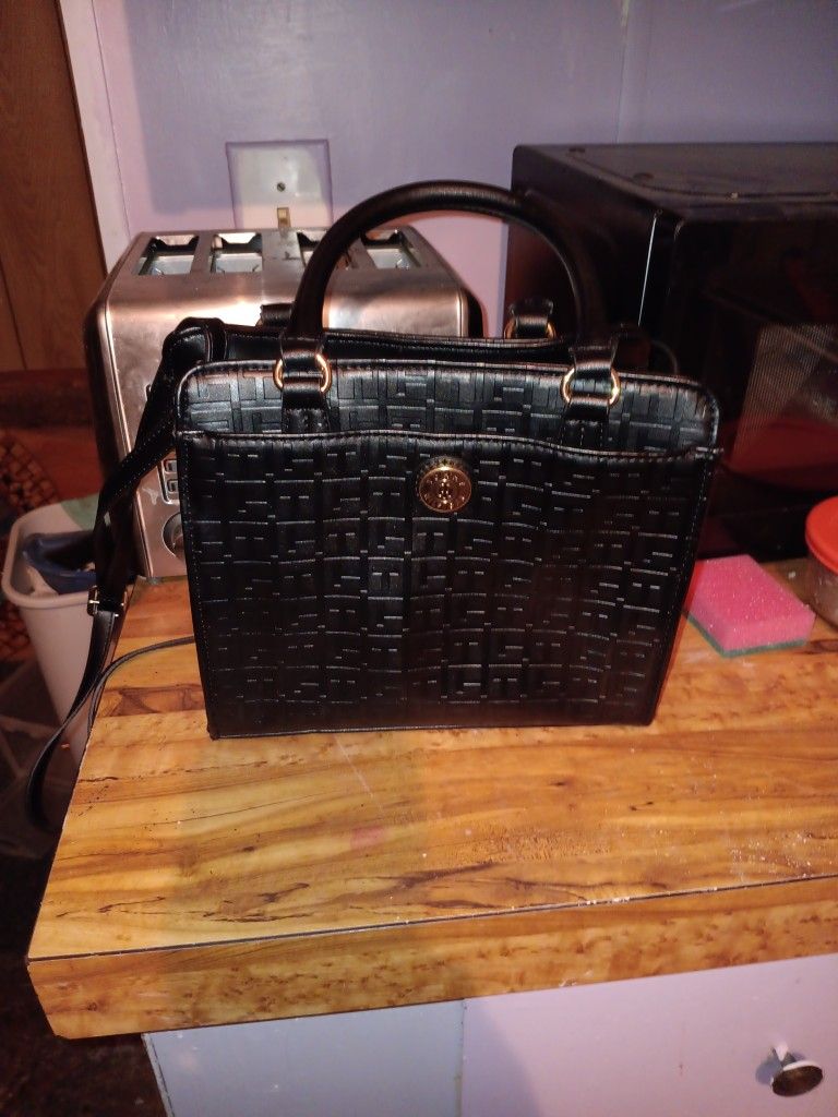 Tommy Hilfiger Purse