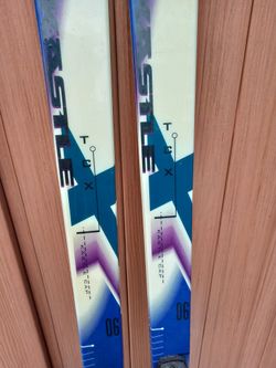 Cerritos.. 63 inch kastle TCX downhill skis