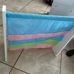 $10 Brand New Book Shelf For Little Girls 