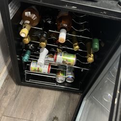 Mini Fridge 