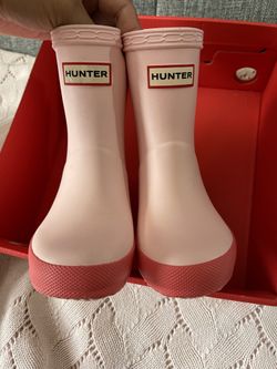 Girls sz6 Hunter rain boots