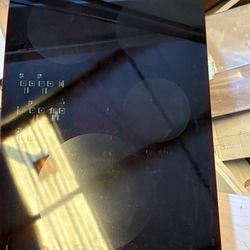 30in cooktop PHP900DM2BB (Induction)