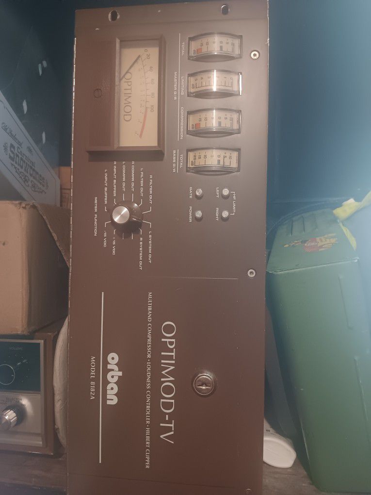 Orban 8182A Optimod-TV, Multiband Compressor, Vintage Rack