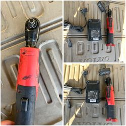 Ratchet Snap-on With Charger 