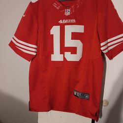 Authentic san francisco football jersey Size LARGE  NUMER 15 CRABTTEE