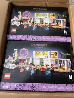 BTS Dynamite Lego 749 Pcs # 21339 (read Description)