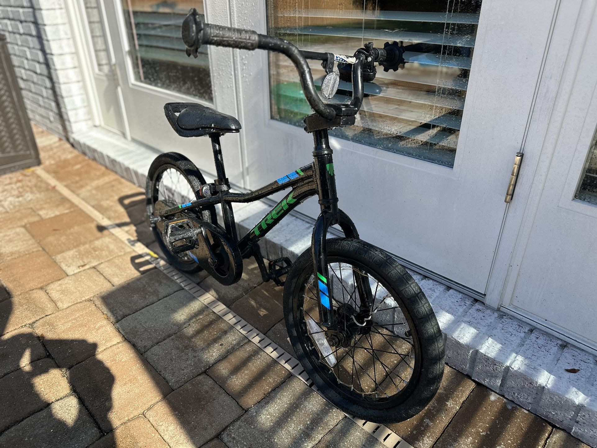 Trek Precaliber Kids 16” Mountain Bike