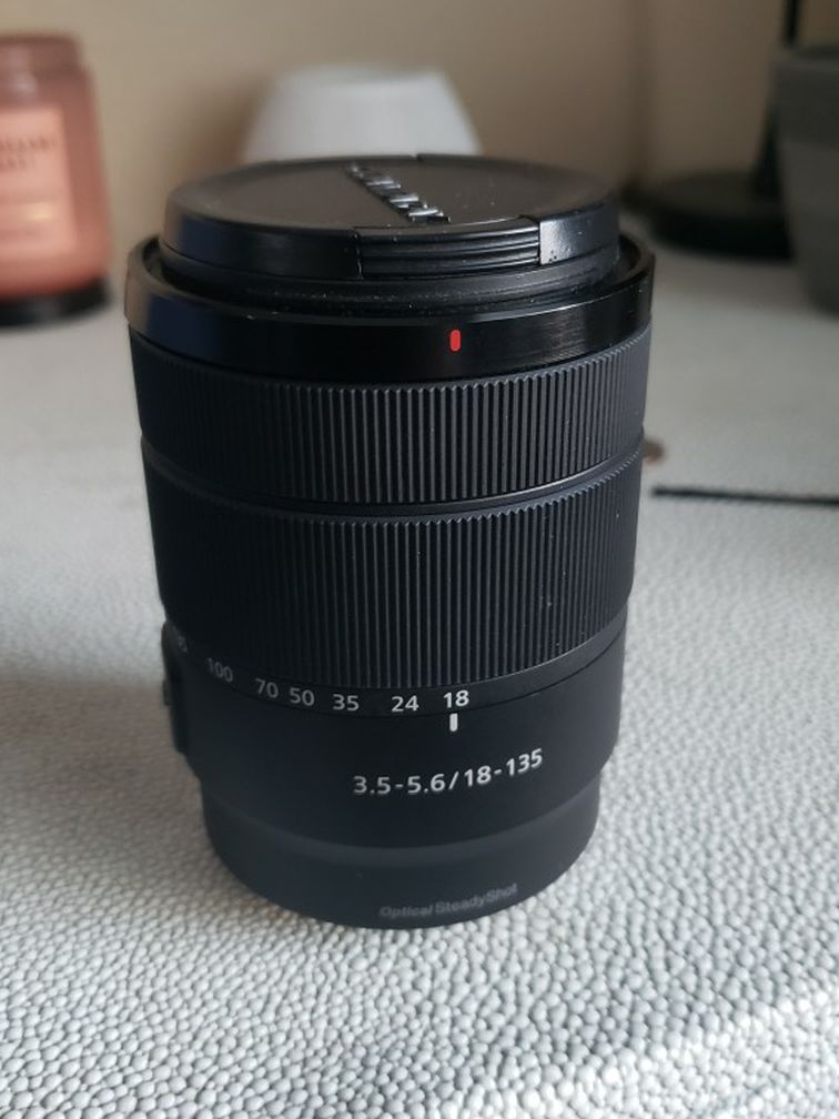 Sony 3.5-5.6 18-135mm Lens
