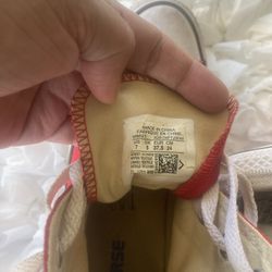 Converse Womens Size 7